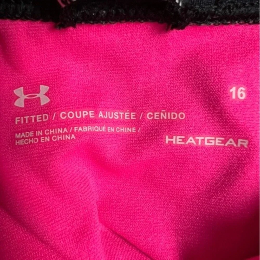 Under Armour One Piece Swimsuit Size 16 Black Hot Pink Modest Lined Graphic